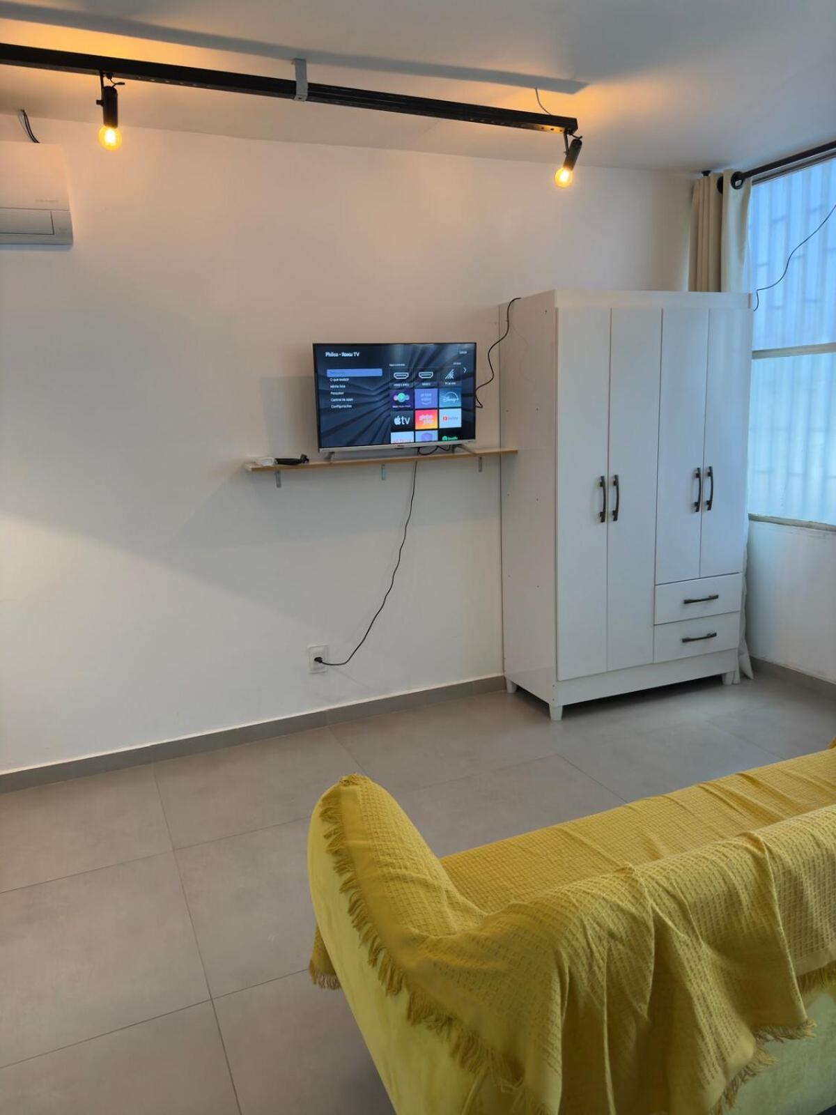 12 Com Arcondicionado, Savassi, Cozinha Completa, Vaga, Skema School * Belo Horizonte