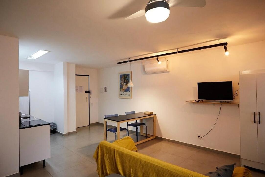 Apartment 12 Com Arcondicionado, Savassi, Cozinha Completa, Vaga, Skema School *